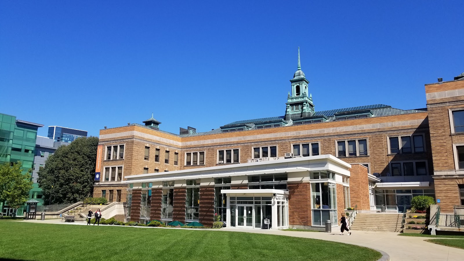 Simmons University - Campus