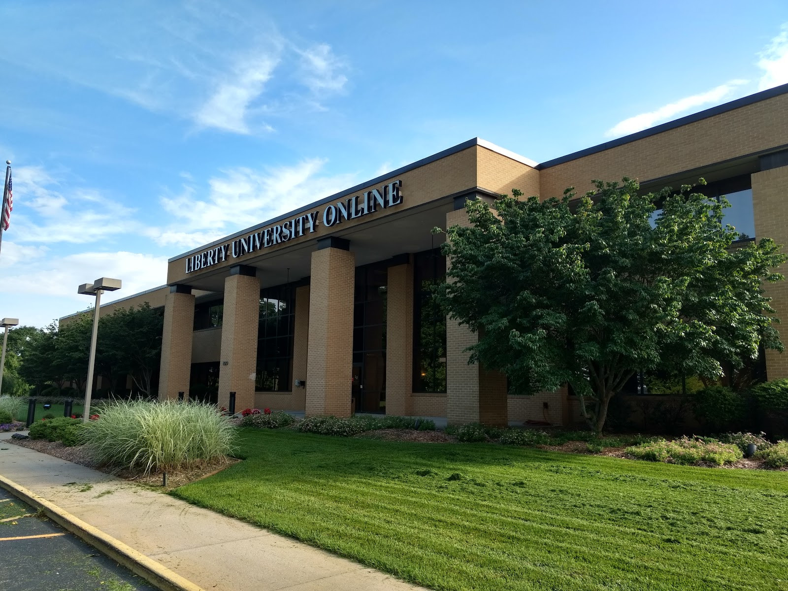 Liberty University Online - Campus