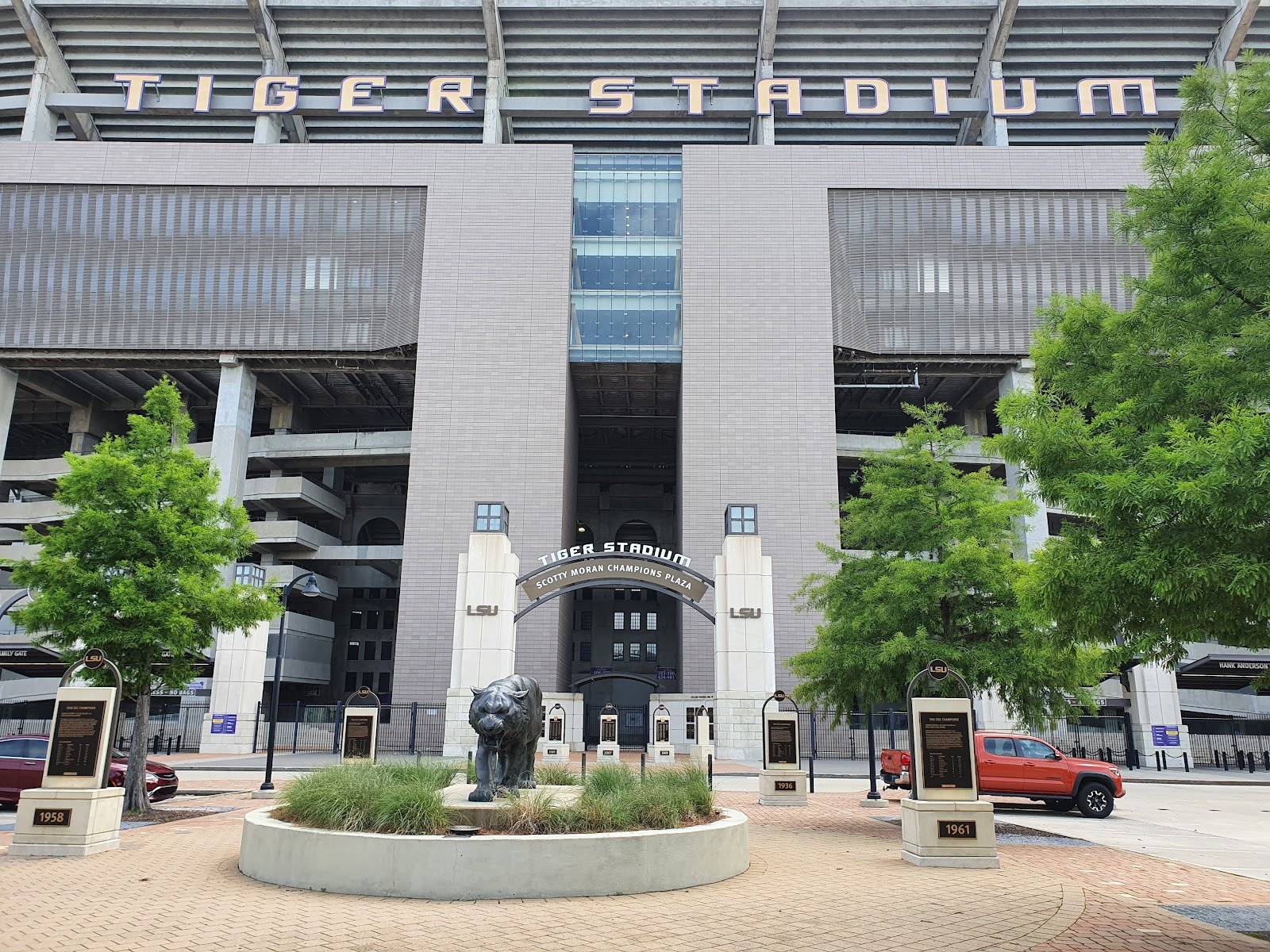 Louisiana State University - Campus