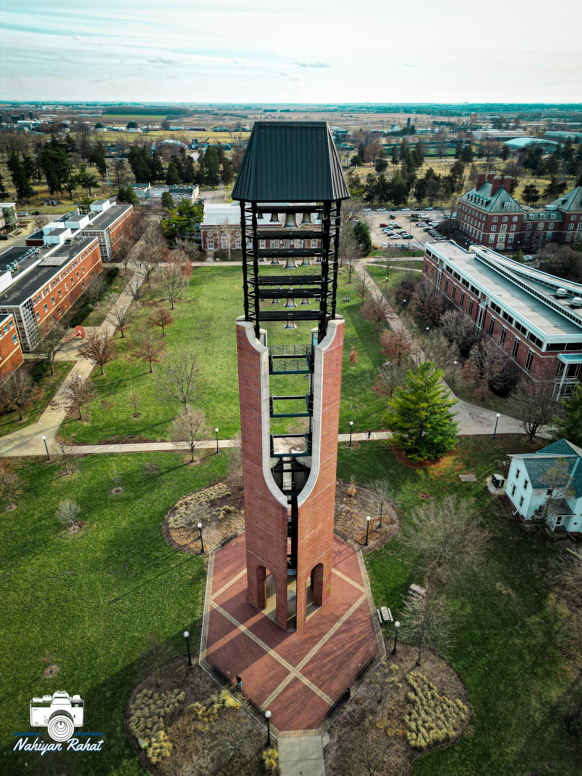 University of Illinois Urbana-Champaign - Building