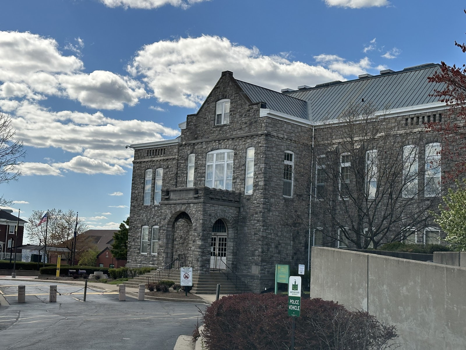 Kentucky State University - Building