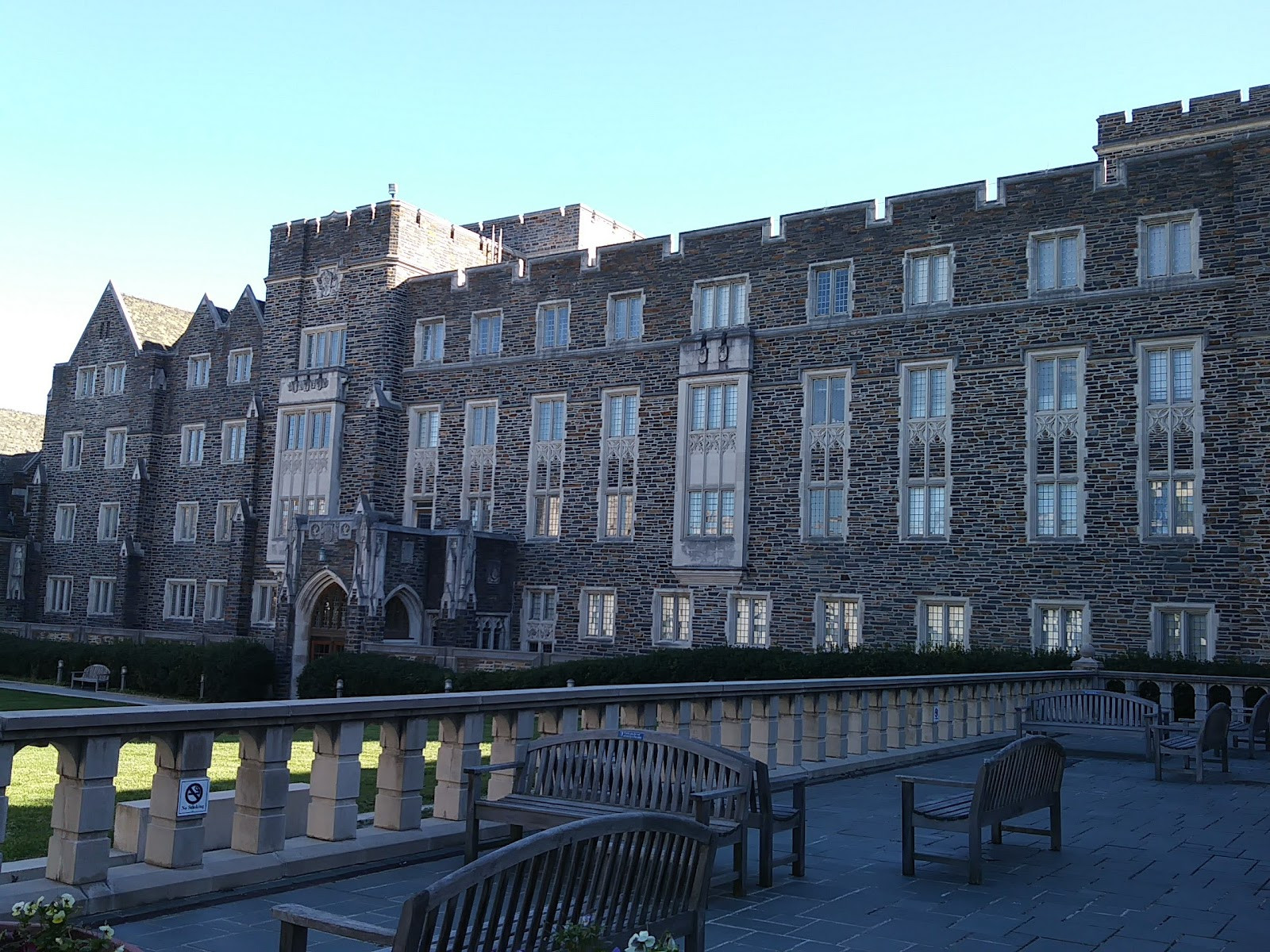 Duke University Hospital - Building