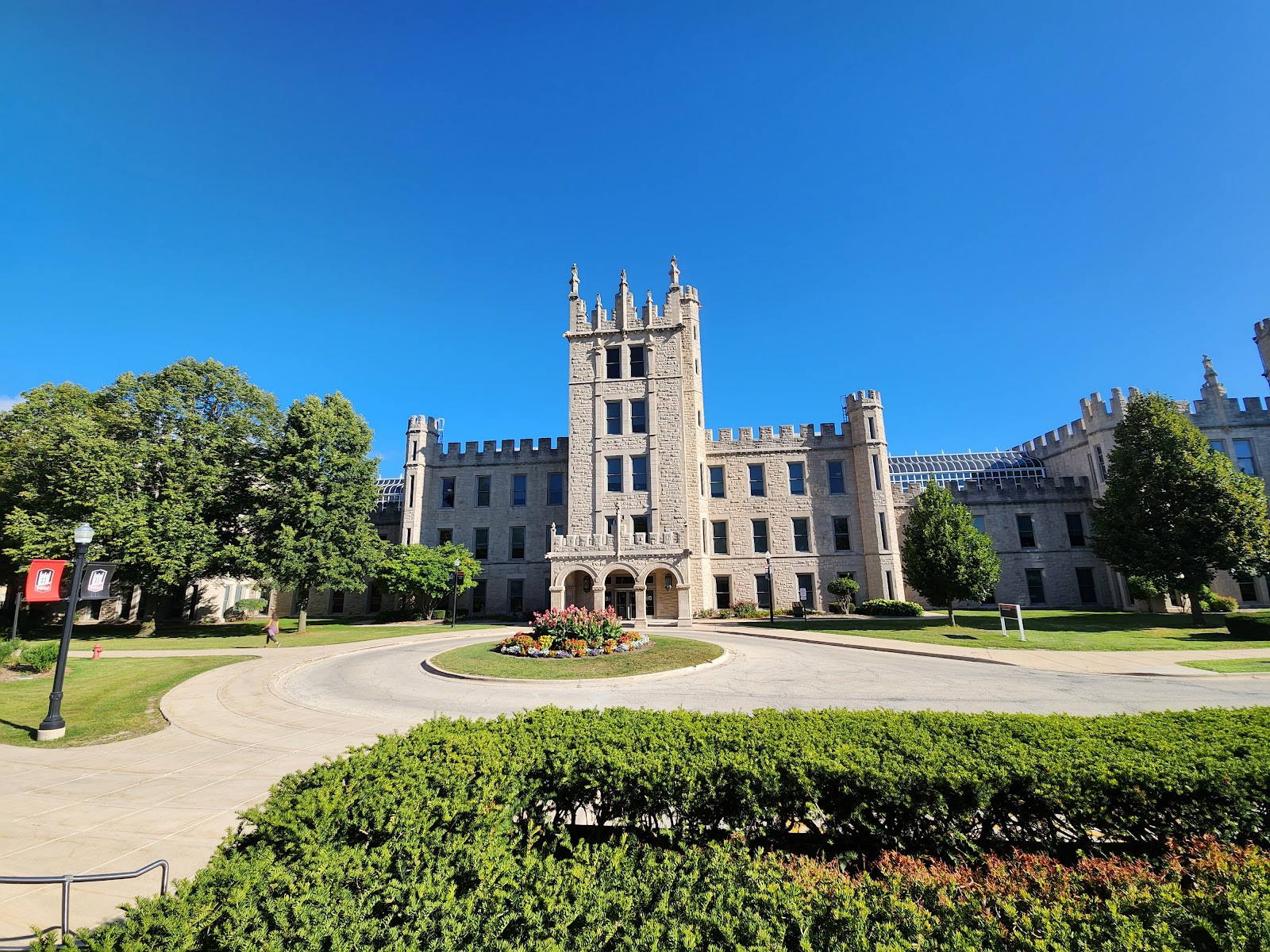 Northern Illinois University - Campus