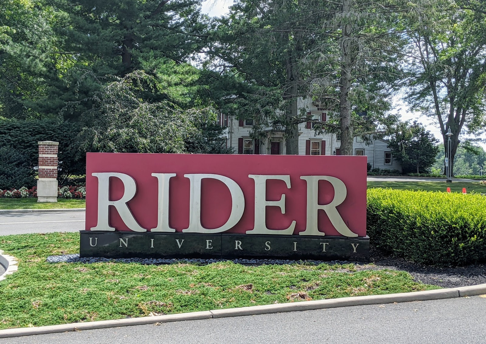 Rider University - Building