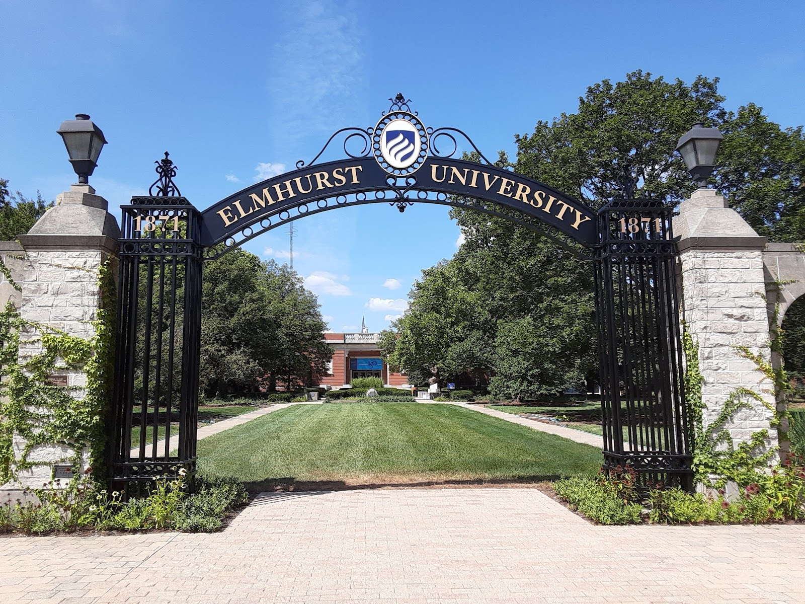 Elmhurst University - Campus
