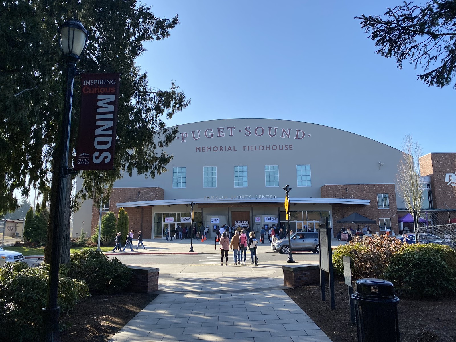 University of Puget Sound - Building