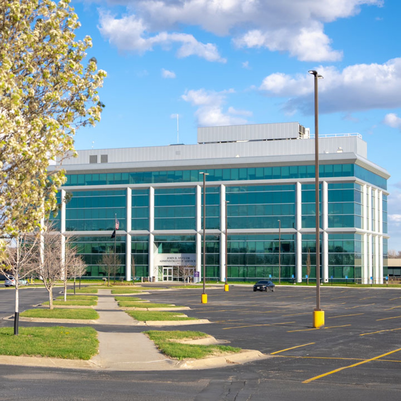 Bellevue University - Building