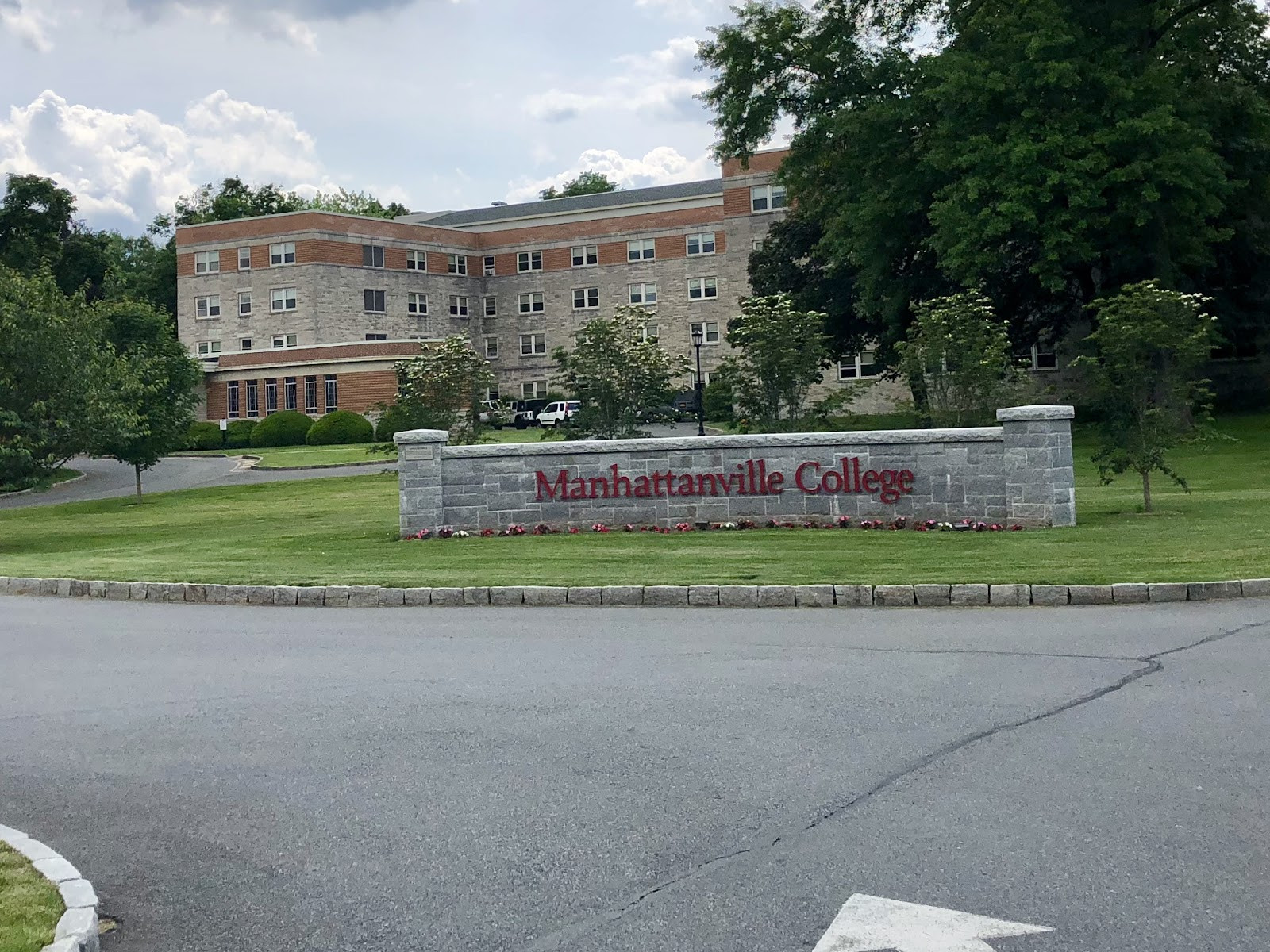 Manhattanville University - Building