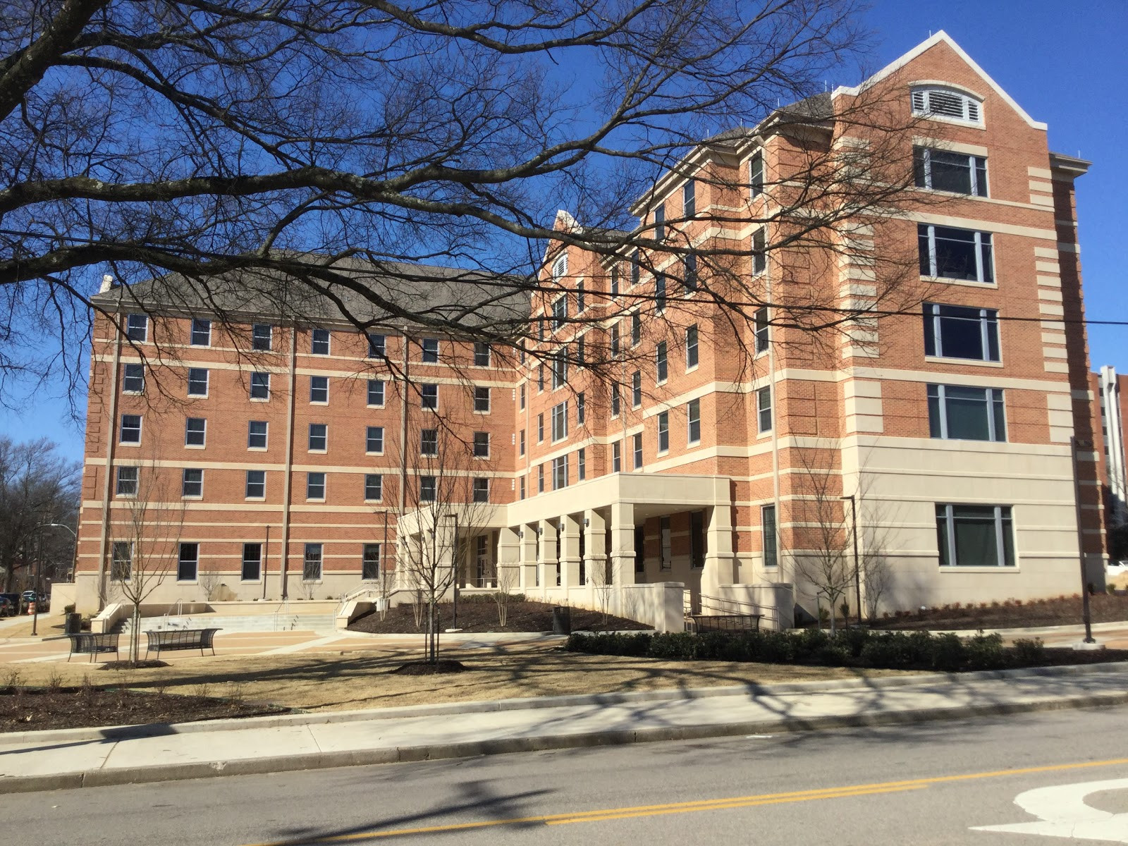 University of Memphis - Building