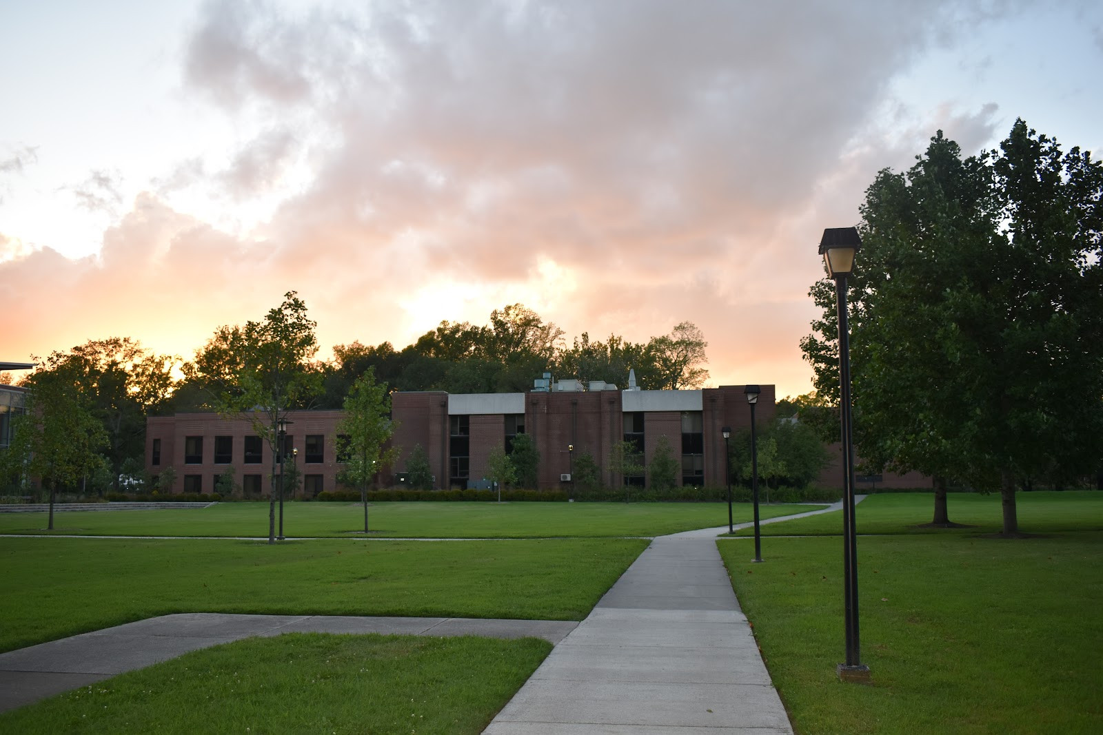 Virginia Wesleyan University - Building